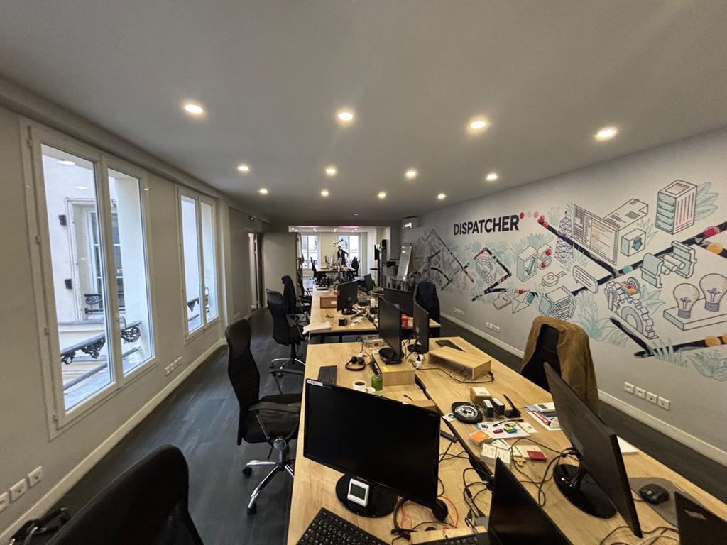Bureaux PARIS 02 (75002) MONTAIGNE GESTION