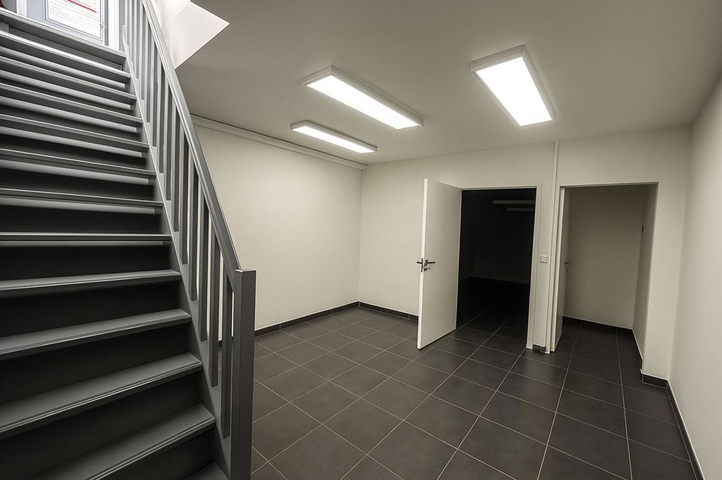 Local commercial PARIS 17 (75017) MONTAIGNE GESTION