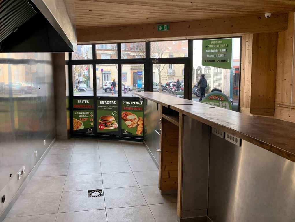 Bail commercial ASNIERES SUR SEINE (92600) MONTAIGNE GESTION